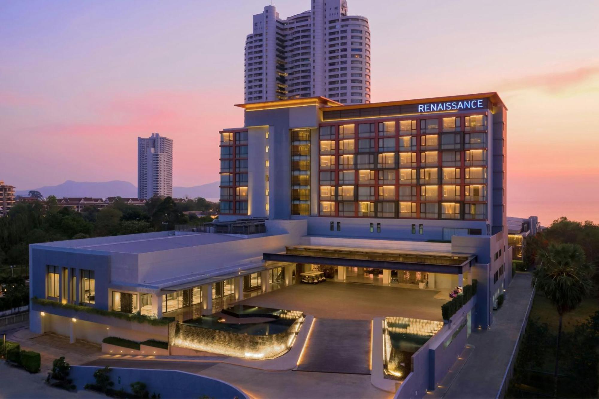 Renaissance Pattaya Resort&Spa Na Chom Thian Extérieur photo